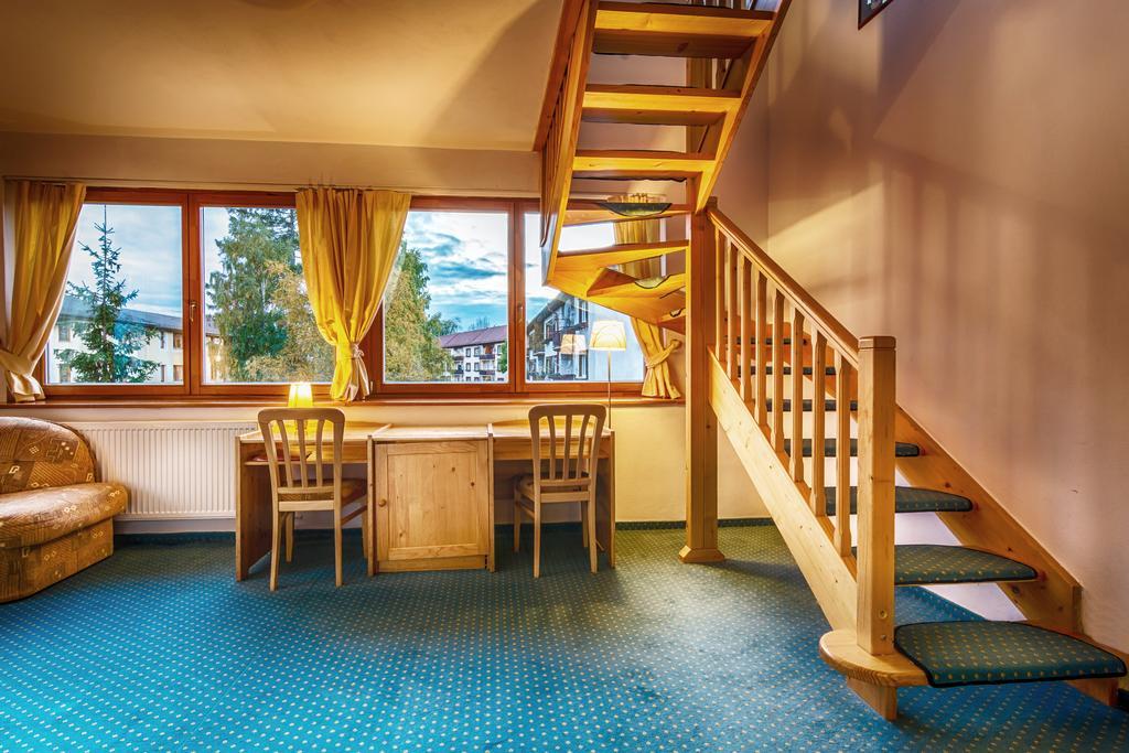 Hotel Villa Siesta Vysoké Tatry Quarto foto